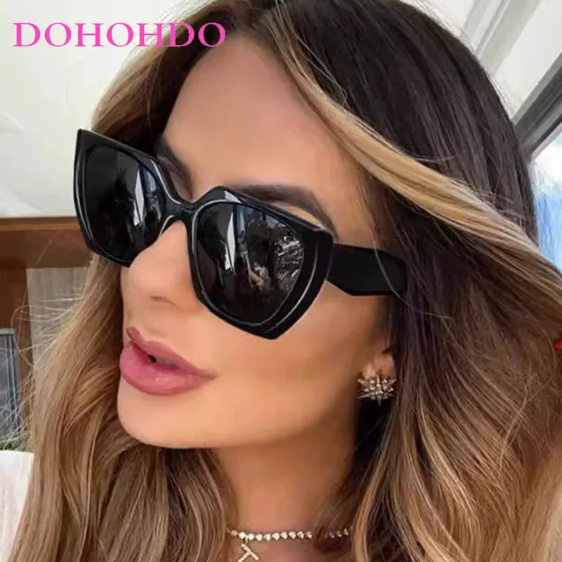 

Vintage Square Sunglasses Woman Brand Designer Retro Sun Glasses Female Shades UV400 Driving Eyewear Men Fashion Lentes De Sol