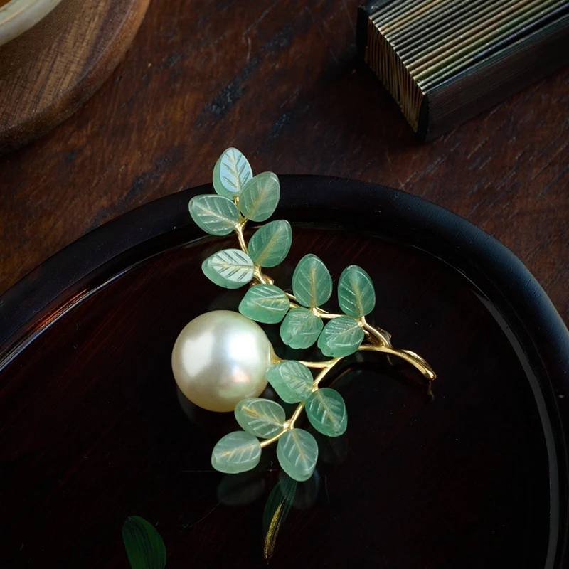 

Forest Style Natural Freshwater Pearl & Carnelian Leaf Brooch, Vintage Chinese Floral Pin, Bohemian Nature Jewelry