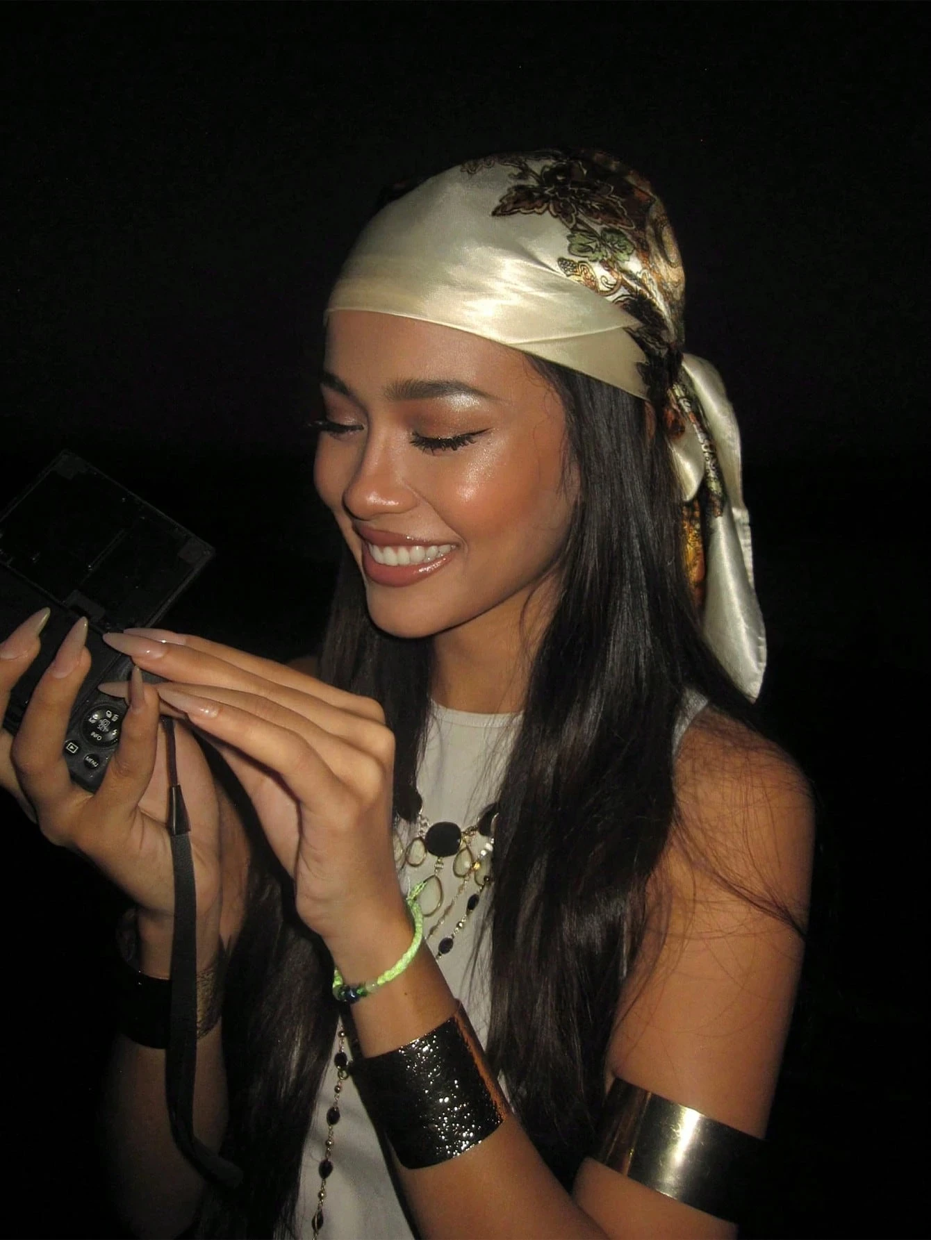 

Фулярный автомобильré en soie pour femmes, Бандана люкс, 90х90см, châle en Satin, Хиджаб, бандо pour cheveux, платок de poignet