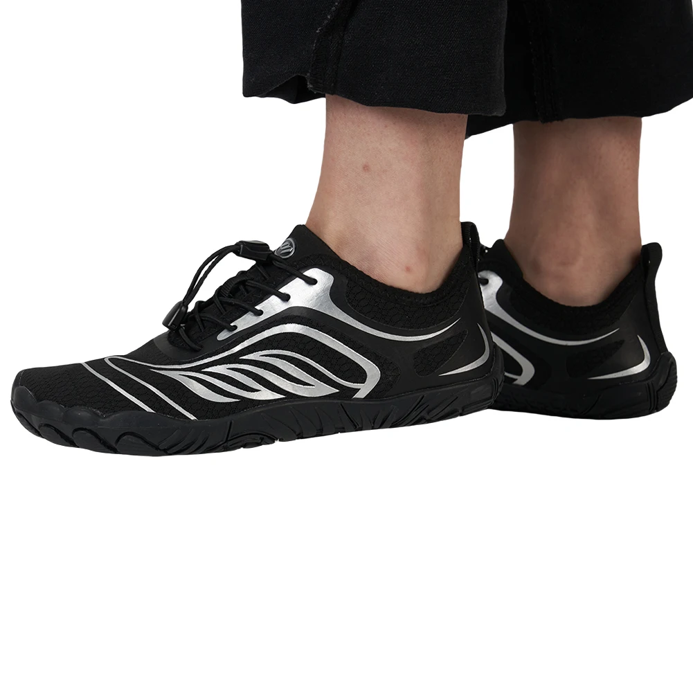 

Unisex Water Shoes Non Slip Lightweight Aqua Shoes Quick Drying Barefoot Beach Shoes Breathable Gym Sneakers for Men Women