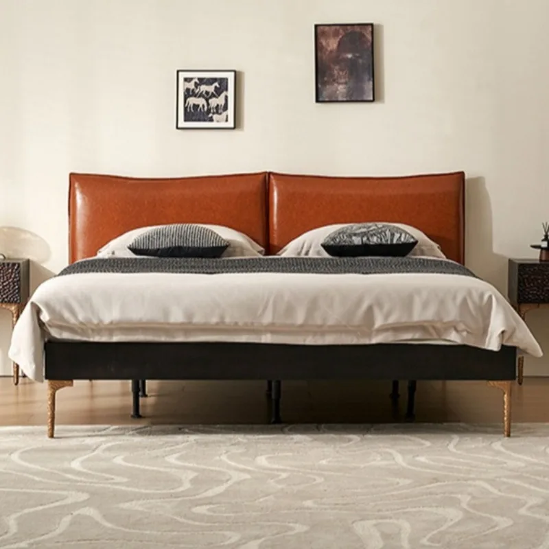 French Retro Upholstered Wooden Bed Frame Mid Century Style Creative Designed King Size Bed High End Bedroom Furniture FYBB