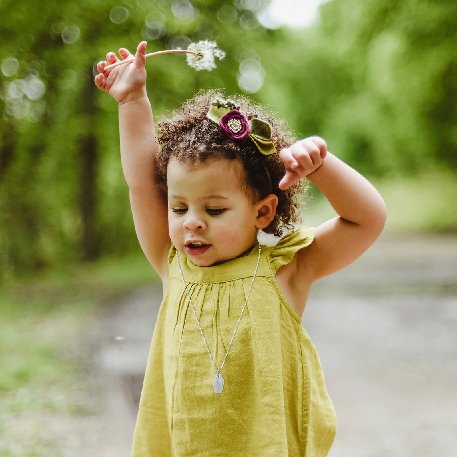 

Milk Tooth Holder Necklace Chic Design Safe Material Teeth Saver for Pet Hair Lanugo Keepsake Pendant Commemorative