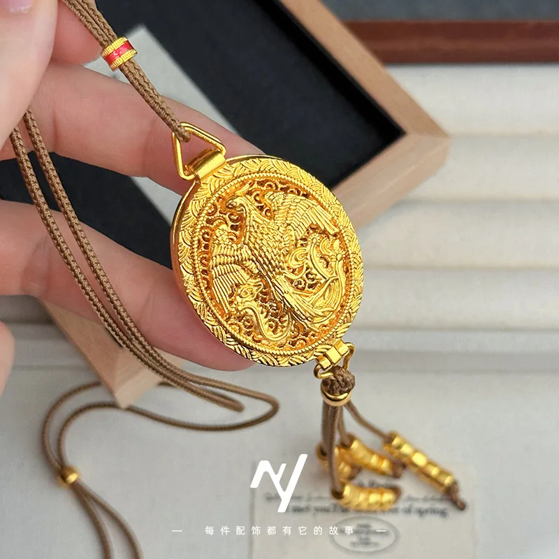 Openable Sachet Pendant Modern Chinese Style Flying Phoenix Adjustable Chain for Women Gold Plated Brass Necklace Cultural Gift
