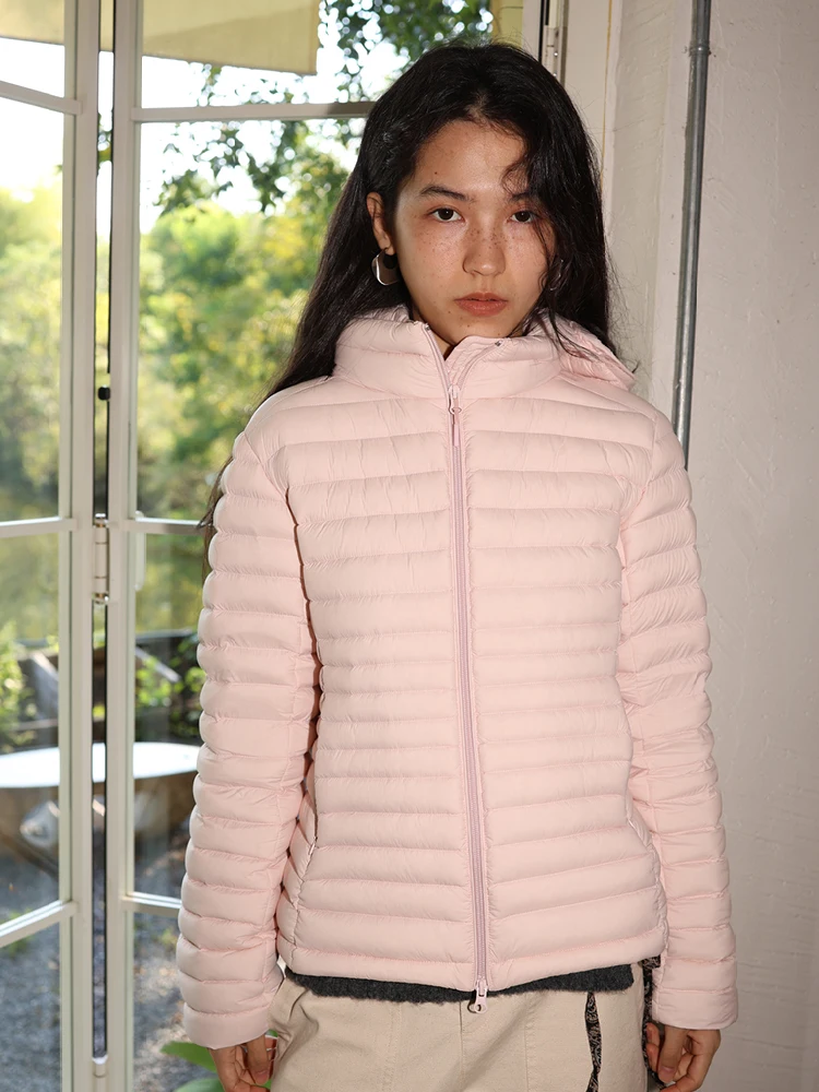 

Ультралегкая теплая пуховая куртка с капюшоном, утягивающим поясом и дизайном, подчеркивающим талию, женское нейлоновое стеганое пальто для повседневной носки