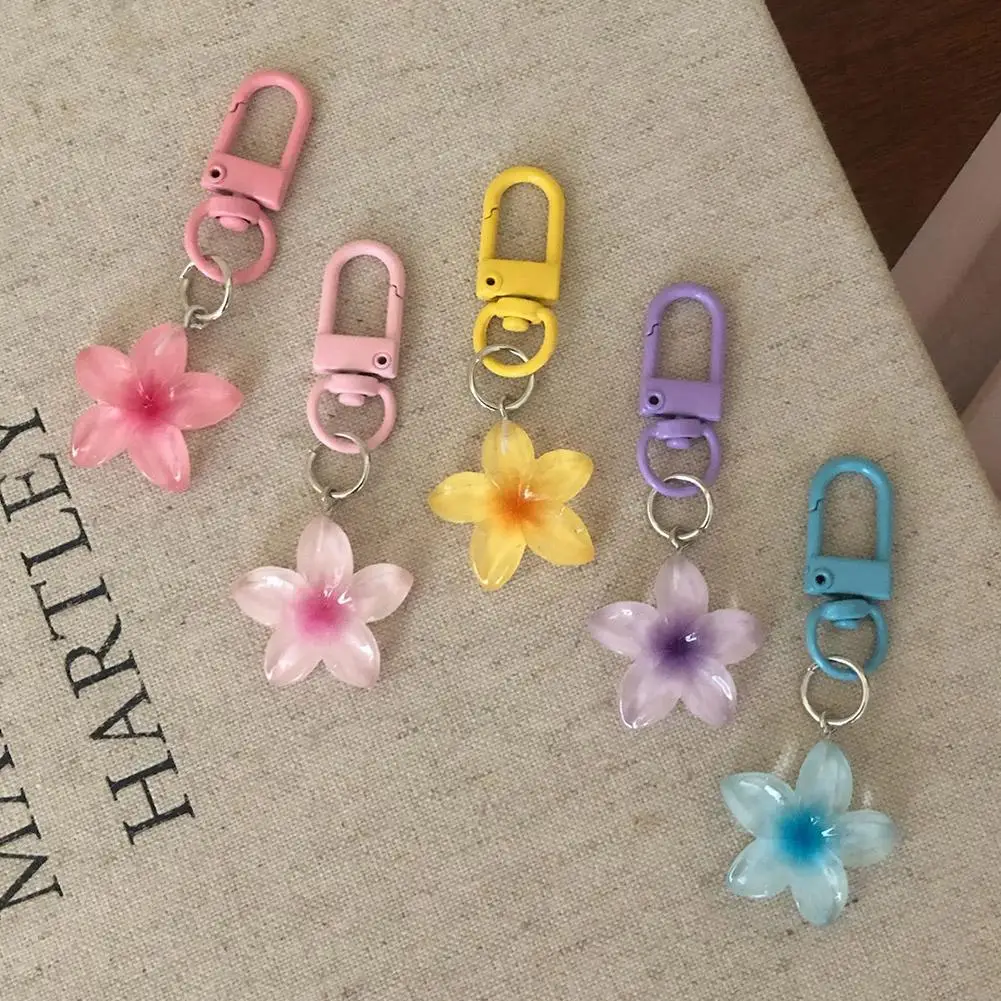 Little Flower Colorful Keychain Sweet Resin Gradient Key Chain Transparent Color Diy Cute Bag Keychains Pendant Girls Jewelry