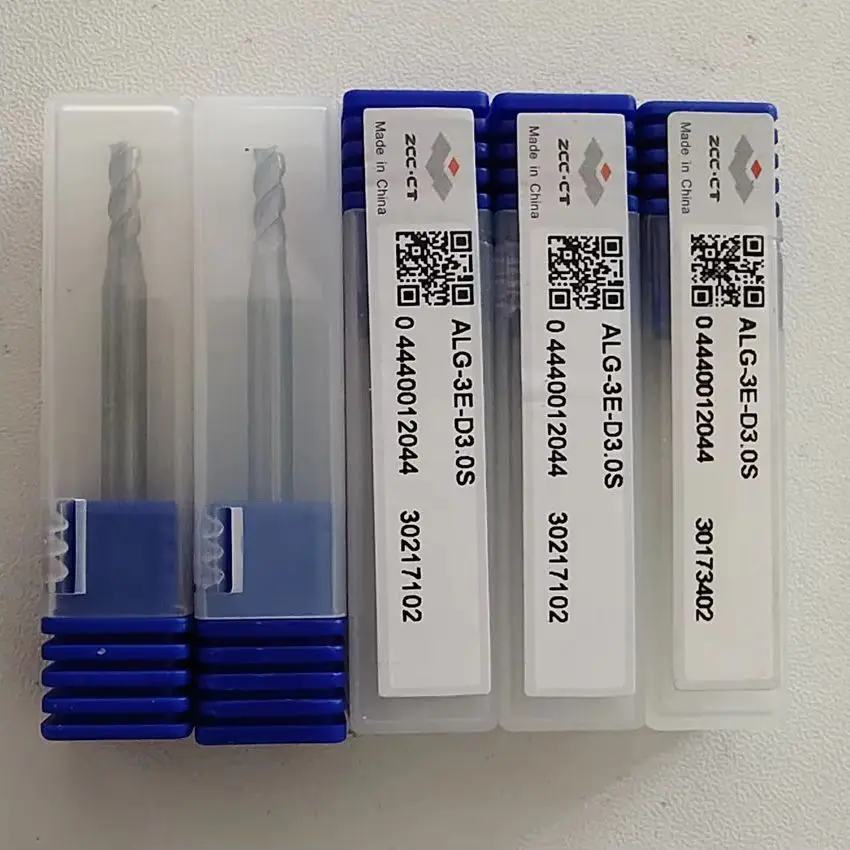 

ZCC.CT ALG-3E-D3.0/ALG-3E-D4.0/ALG-3E-D4.5/ALG-3E-D5.0/ALG-3E-D5.5/ALG-3E-D6.0 Three edged Straight shank Flat end mills