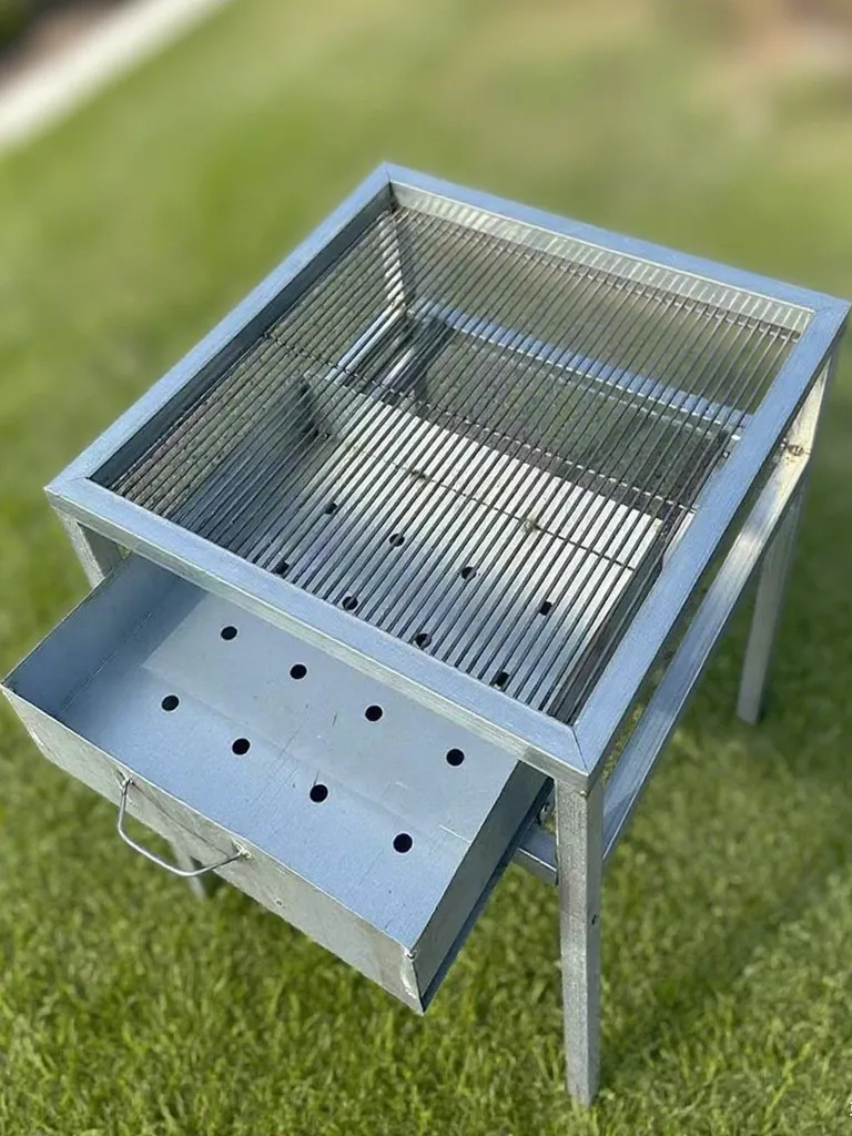 

Portable Home Use BBQ Table Multi-Person Detachable Outdoor Charcoal ill Table for Cam Travel Yard Bayard Gathering