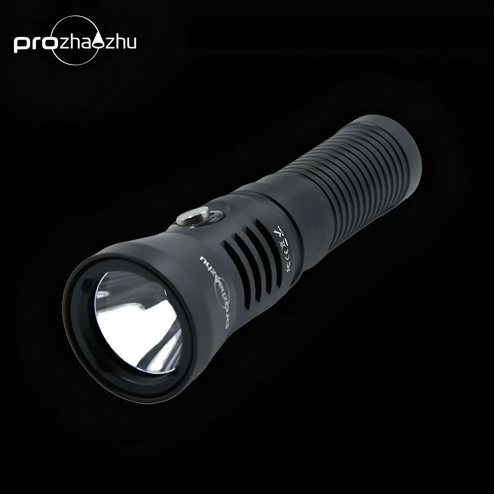 IP68 100M ไฟดําน้ํา 1200 Lumen อลูมิเนียมอัลลอยด์ไฟฉายดําน้ําแบบชาร์จไฟได้