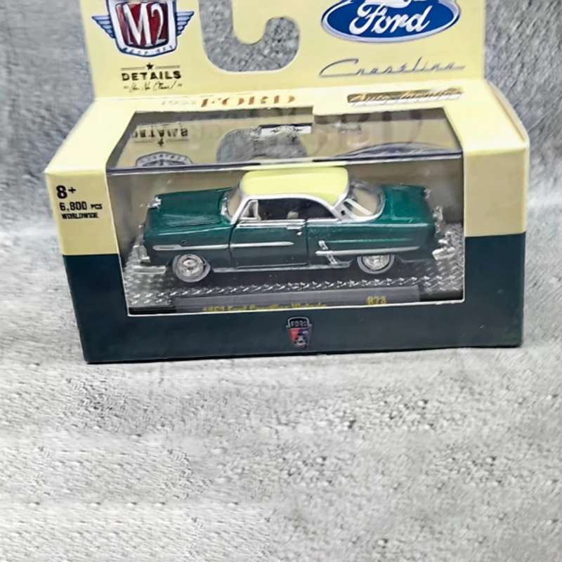 نموذج سيارة من سبيكة الهواء M2 1/64 Plymouth Fury/bel مجموعة ثابتة ألعاب هدايا العيد المزخرفة