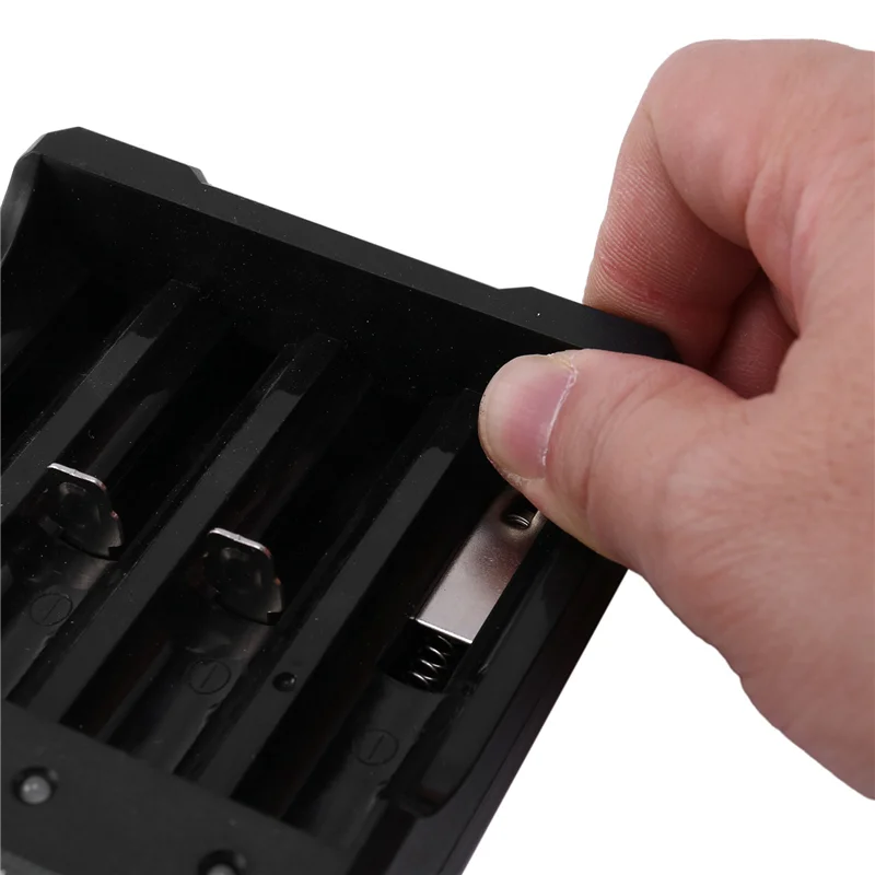 

M13K-3X Rechargeable 4-Slot Battery Charger Li- USB Smart Fast Charger For 18350 18500 18650 Battery Aaa Li- Battery