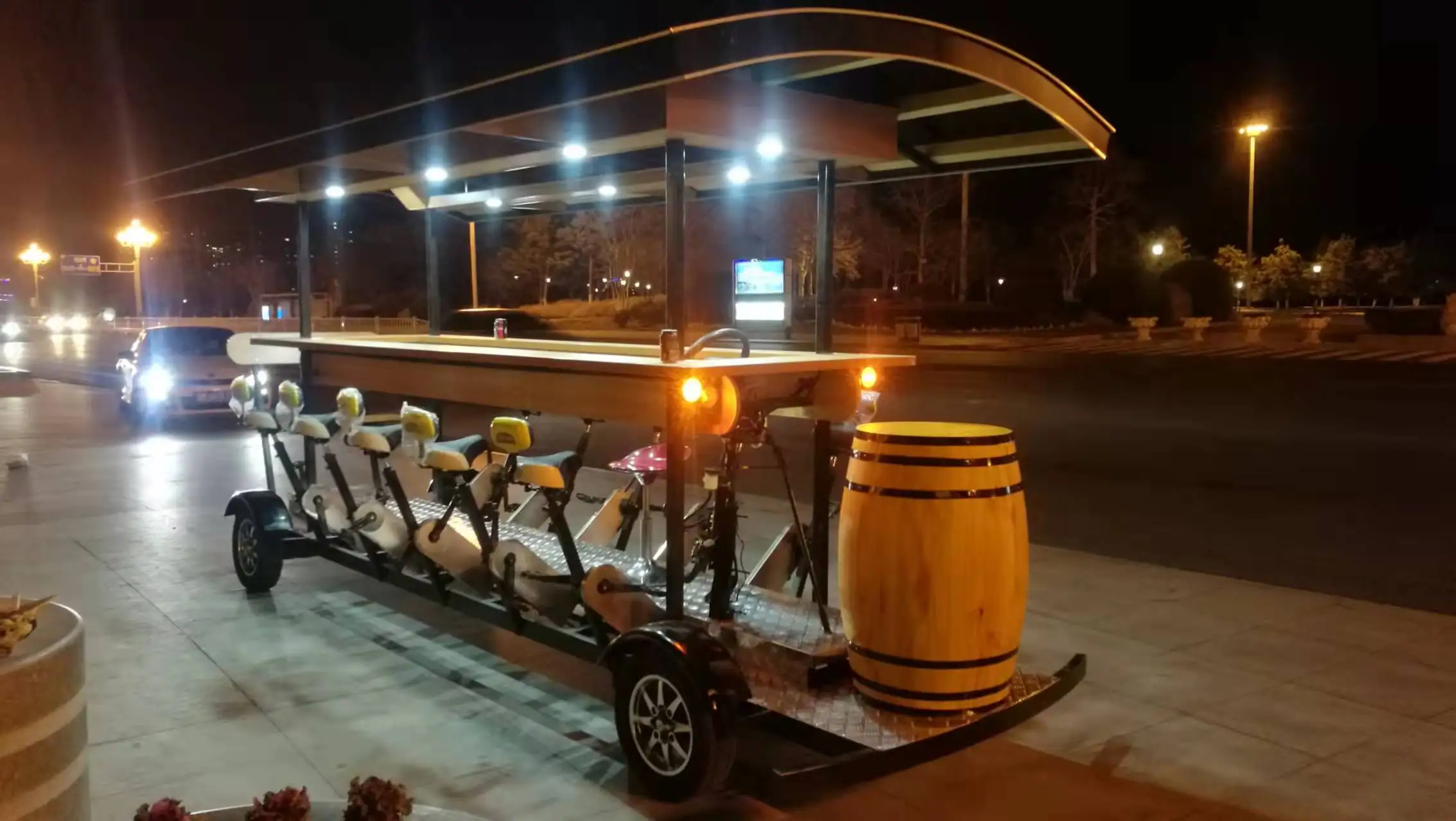 Beer Bar Scenic Fitness Sightseeing Mobile Cycling Bike Multigiocatore Ciclismo Caffè Bike Party Car