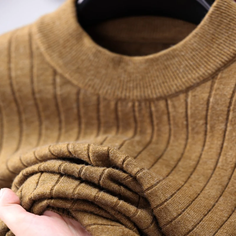 

Premium Jacquard Sweater: Cashmere - Like Texture, Half - High Collar & Crafted for Quality Half High Collar Men's Thermal