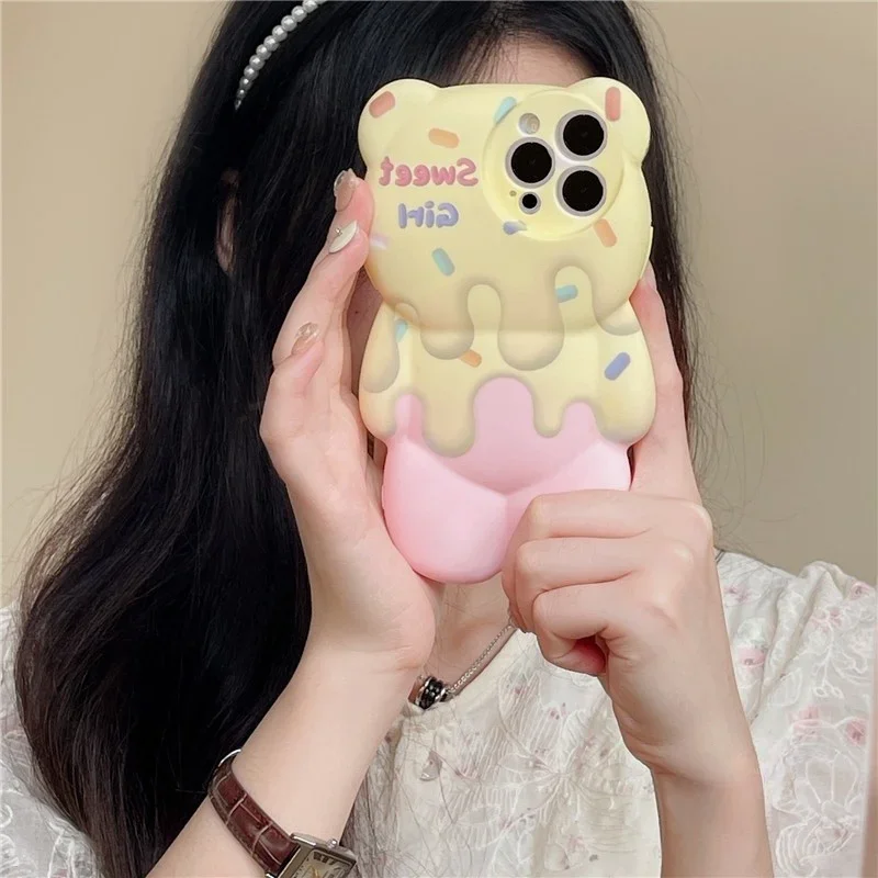Cartoon Eisbär Handy für iPhone 11 12 13 14 15Promax gelb Spleißen Persönlichkeit weiche Silikons chale