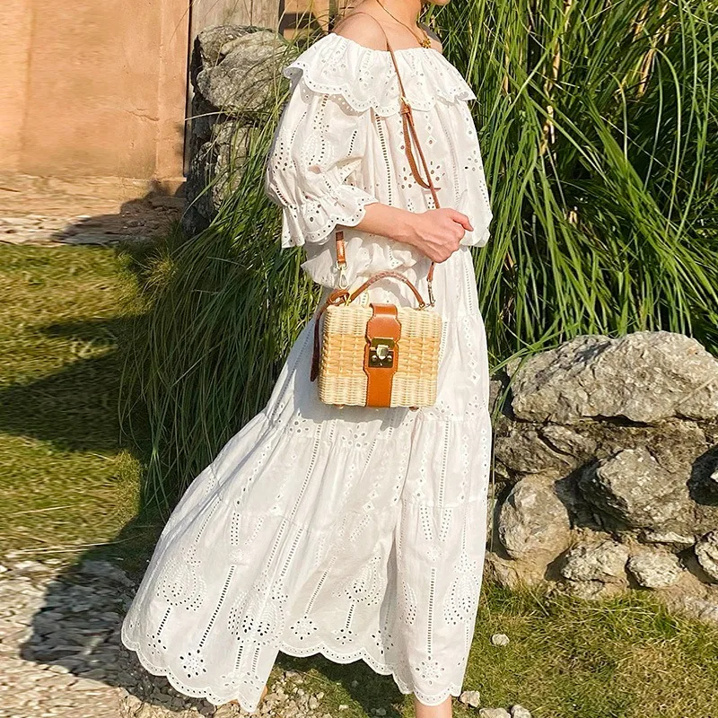 

Spring and Summer New Resort-style French One-shoulder Top White Skirt Ladylike and Elegant Xiaoxiangfeng Set Stylish Elegant