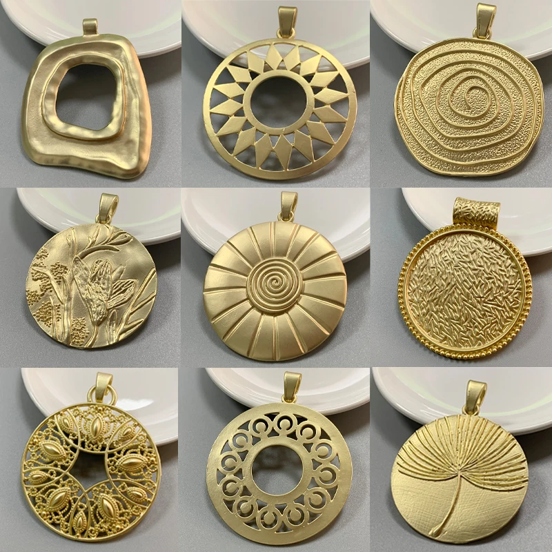 

1 Piece Gold Color Round Medallion Charms Plated Large Bohemia Boho Pendants for DIY Necklace Jewellery Making