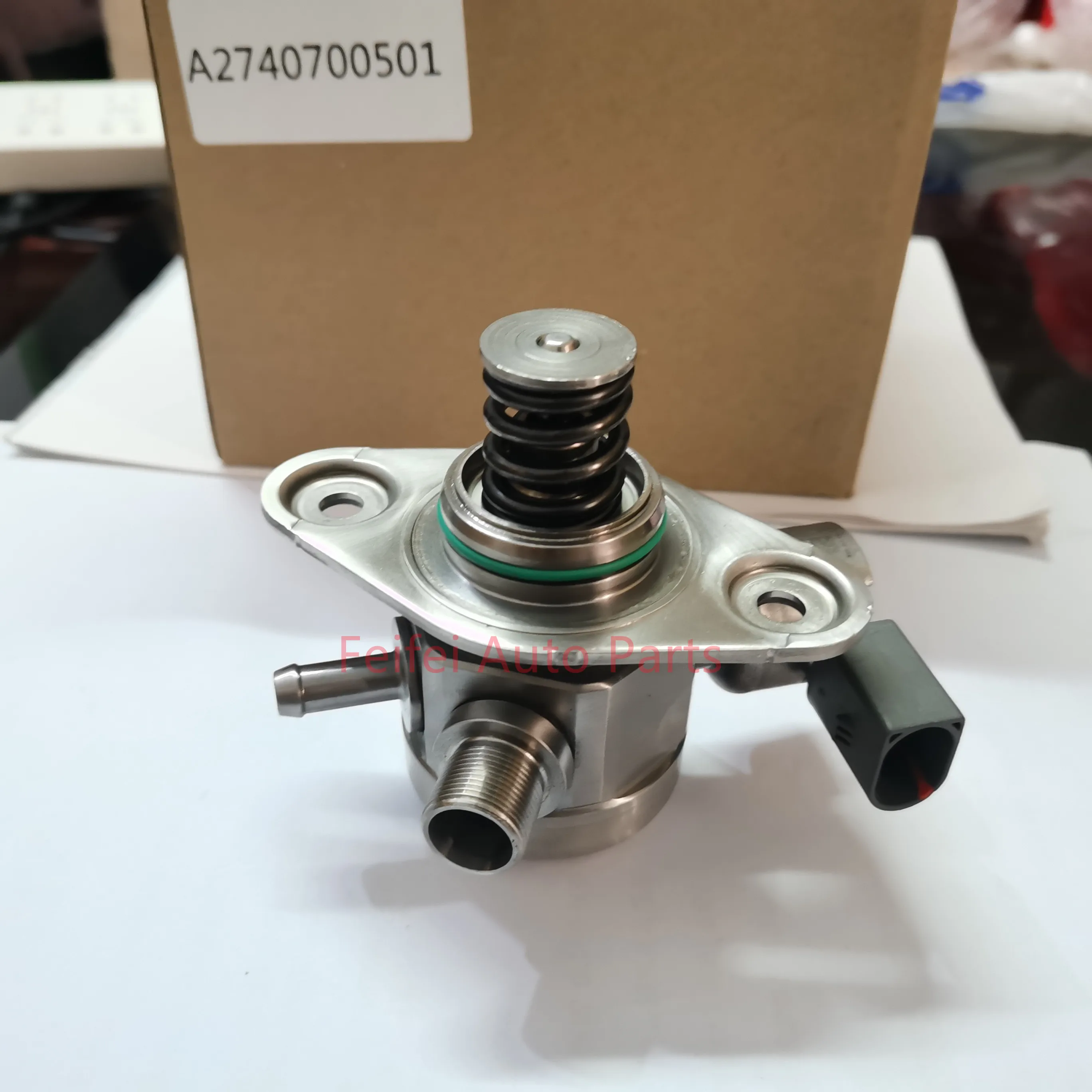 1pc OE# A2740700501 High Pressure Fuel Pump For Mercedes-Benz C-Class W204 W205 C204 2740700501 0261520215 0261520216 V30250007