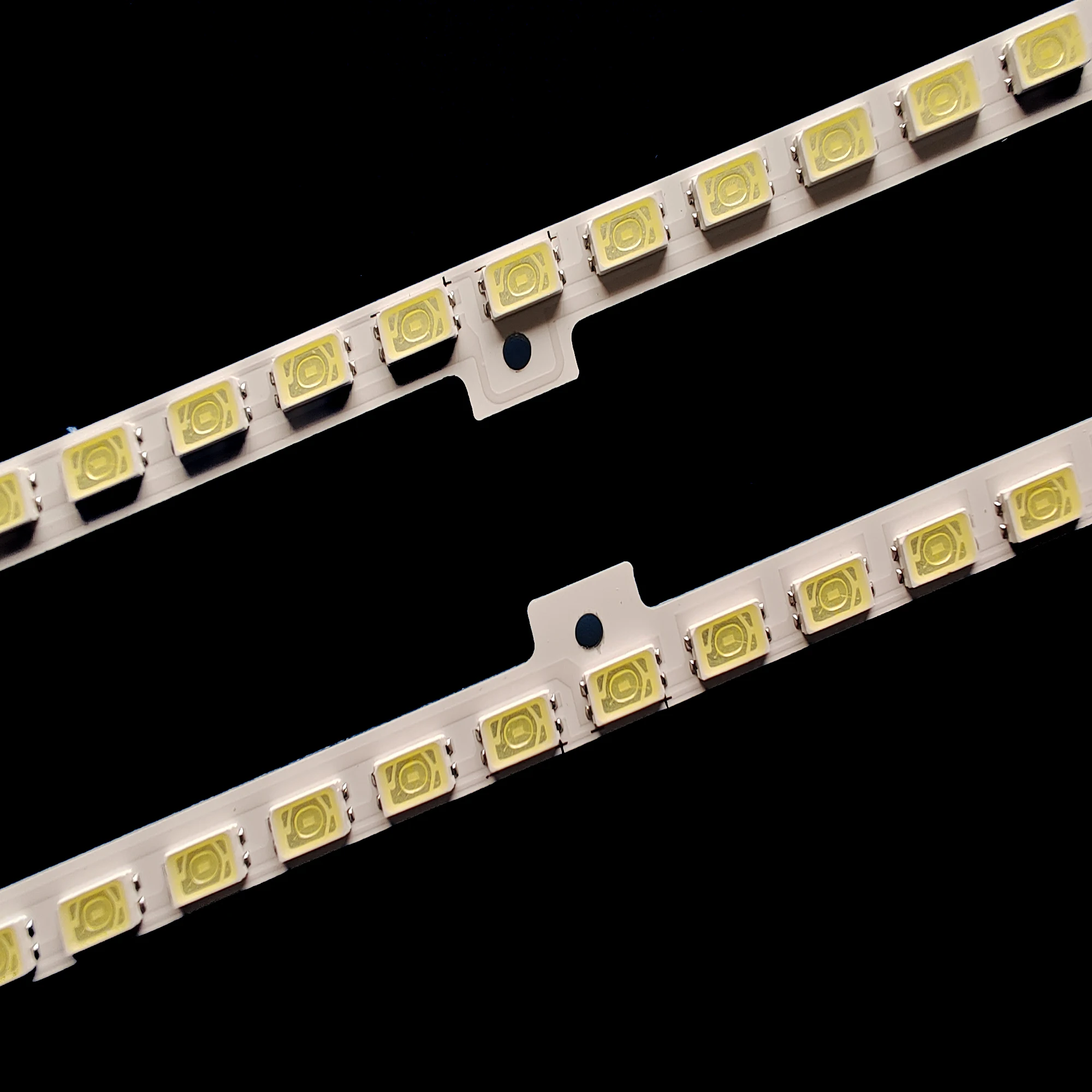 1Set/2Pcs New LED Backlight Strips For UE32D5000PW 2011SVS32_456K_H1_1CH_PV_LEFT44 UA32D5000 UE32D5500 BN64-01634A