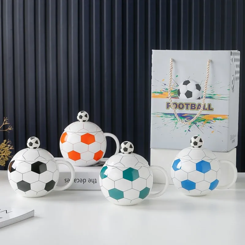 High-End Football Themed Ceramic Mug With Lid Unique Sports Memorabilia Water Cup Party Favor For Sports Enthusiasts