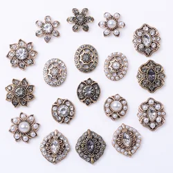 Spot direct supply retro Xiaoxiangfeng inlaid pearl rhinestone flower plate diamond buckle DIY jewelry alloy accessories