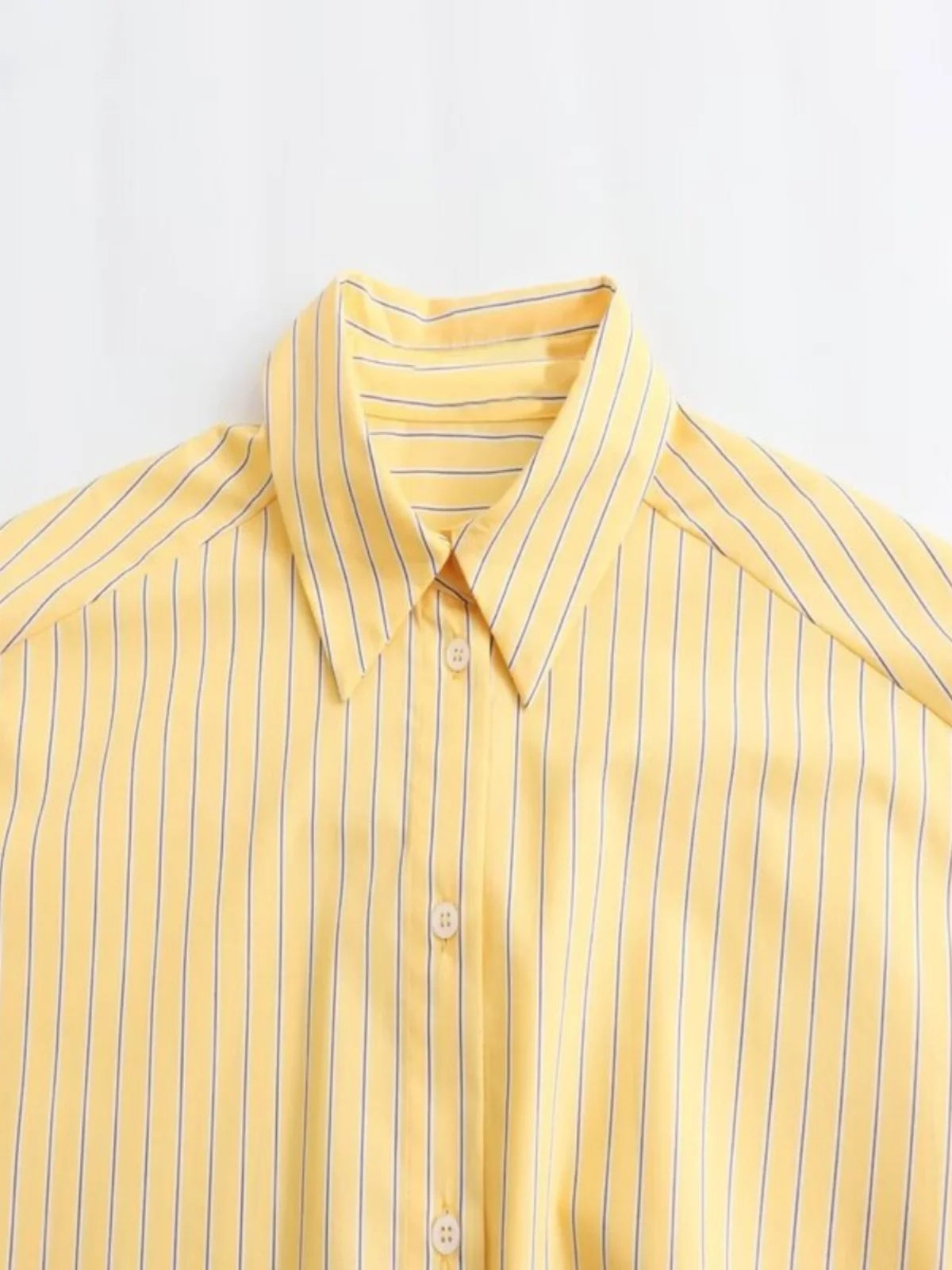 Spring 2024 Women's Versatile Loose Slimming Stripe Silk irt Long Sve Regular Length Comfortable Fit Faionable Casual