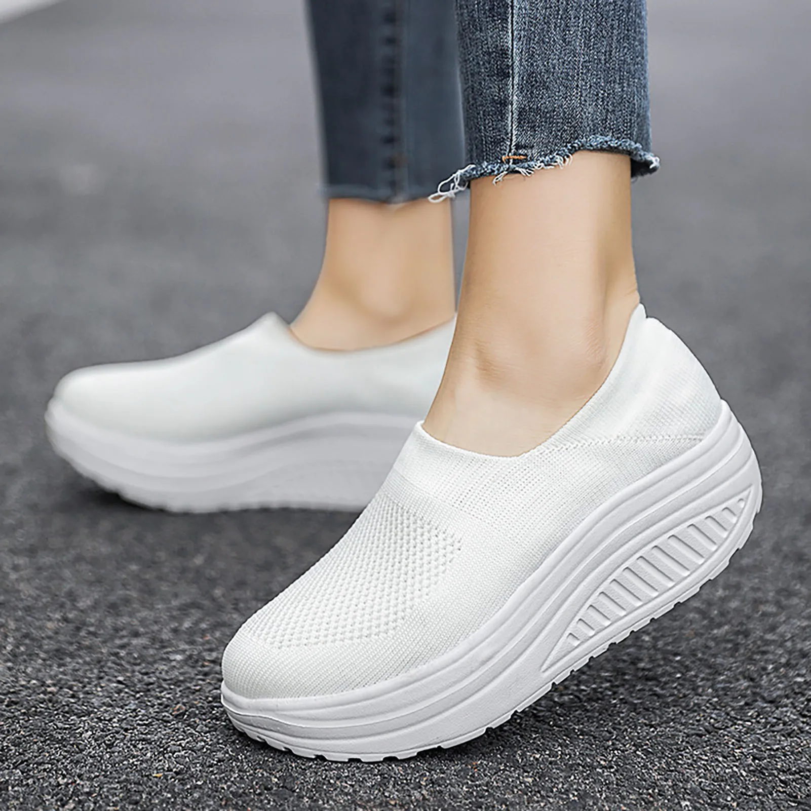 

Woman Flat Bottom Mesh Shoes Non-slipped Soft-soled Shoes Gift for Christmas Birthday New Year