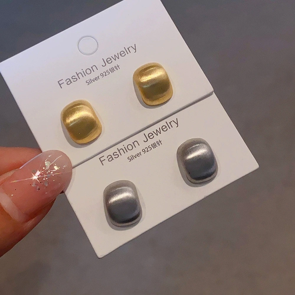 Trendy Brushed Matte Texture Geometric Earrings for Women Vintage Golden Silver Color Simple Bean Shape Stud Earrings Jewelry