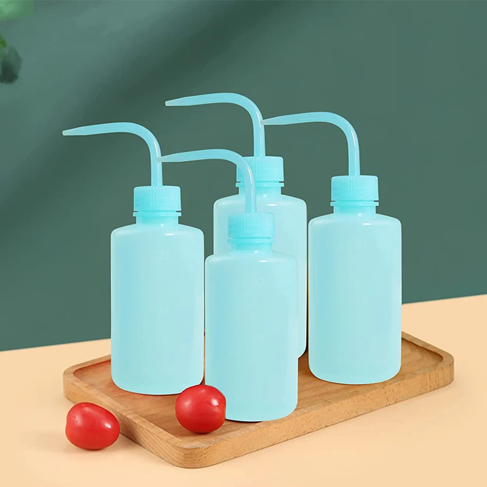 

4pcs 250Ml Plastic Spray Bottle 85-Degree Nozzle For Eyelash Extensions Lab Salon Rinse Wash Squeeze Water Dropper Blue