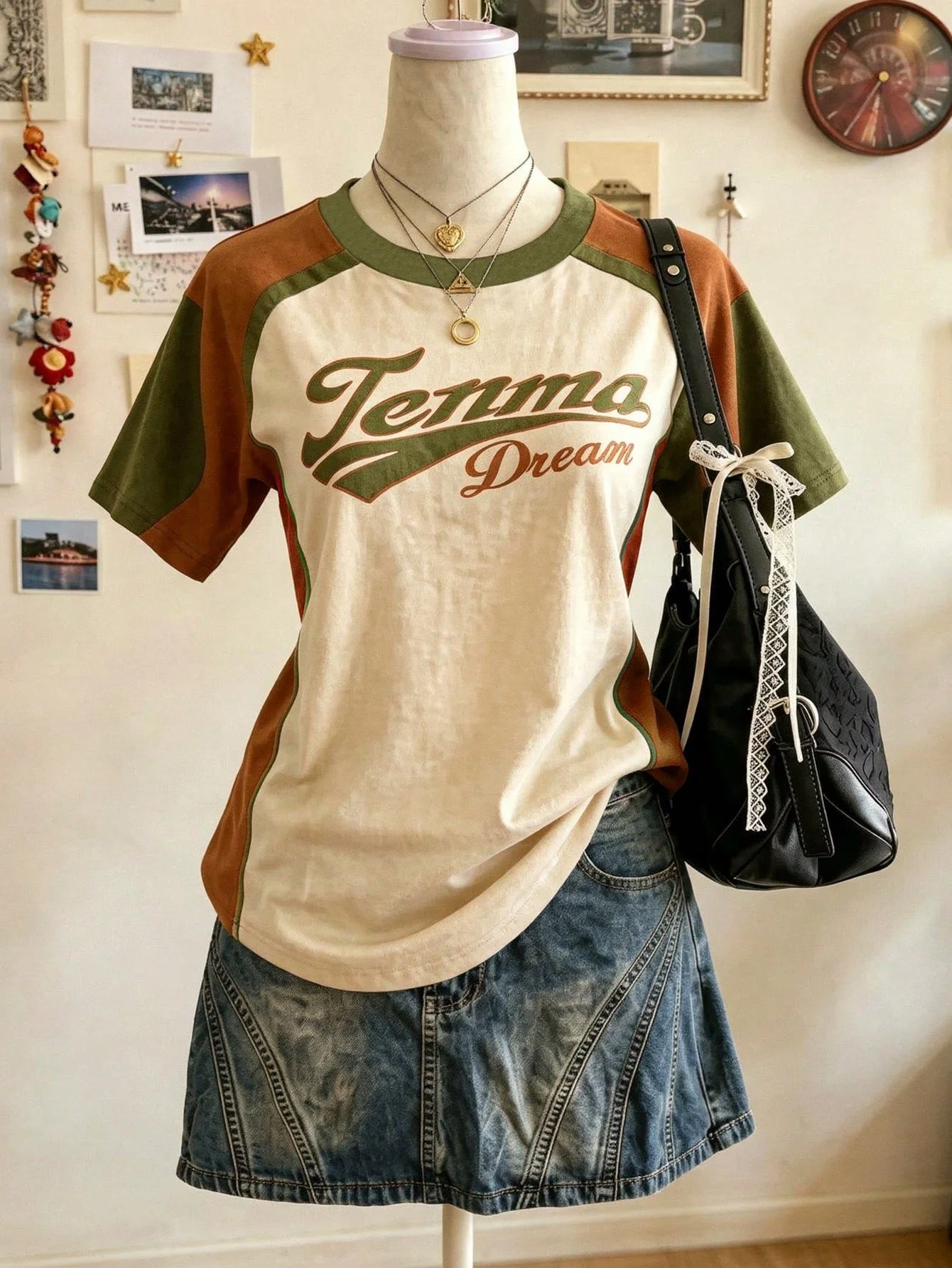 2026 Sommer Neue Vintage Oversized Grafik-T-Shirts Damen Y2k Streetwear Kurzarm-Tees Weibliche Lässige Sportliche Schwarze Paar-Tops – Detail 4