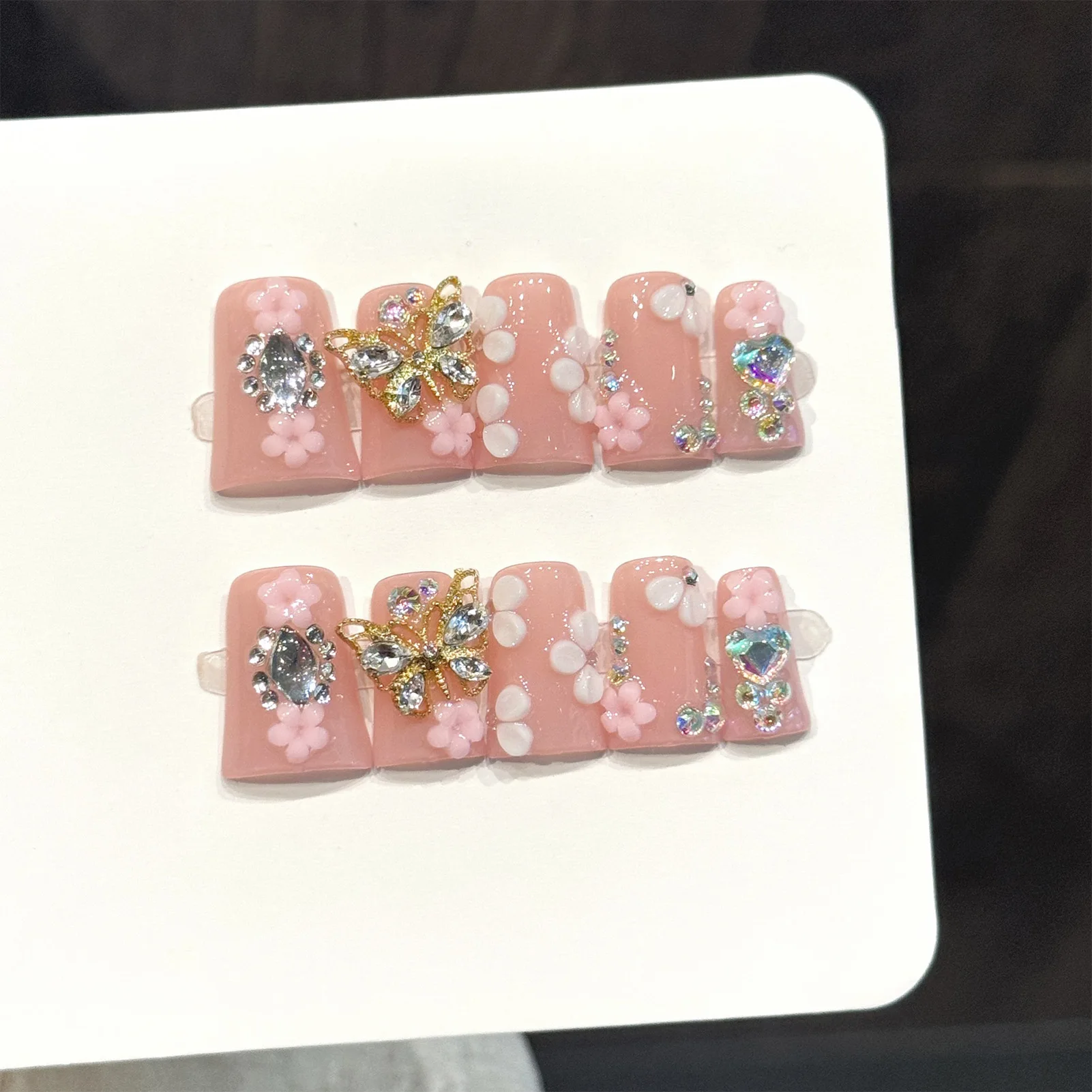 

10pcs Fairy Rhinestone Butterfly Press On Nails Handmade Sweet Pink Short Duckbill False Nail 3D Carving Flower Summer Fake Nail