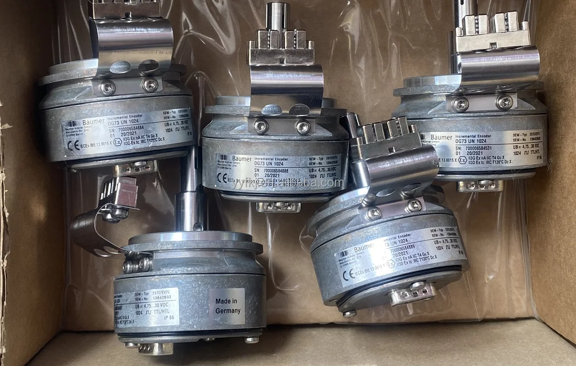 

2025 OCD-DPC1B-1212-C10S-H3P PROFIBUS-DP 12 Bits multi turn absolute rotary encoder IP66