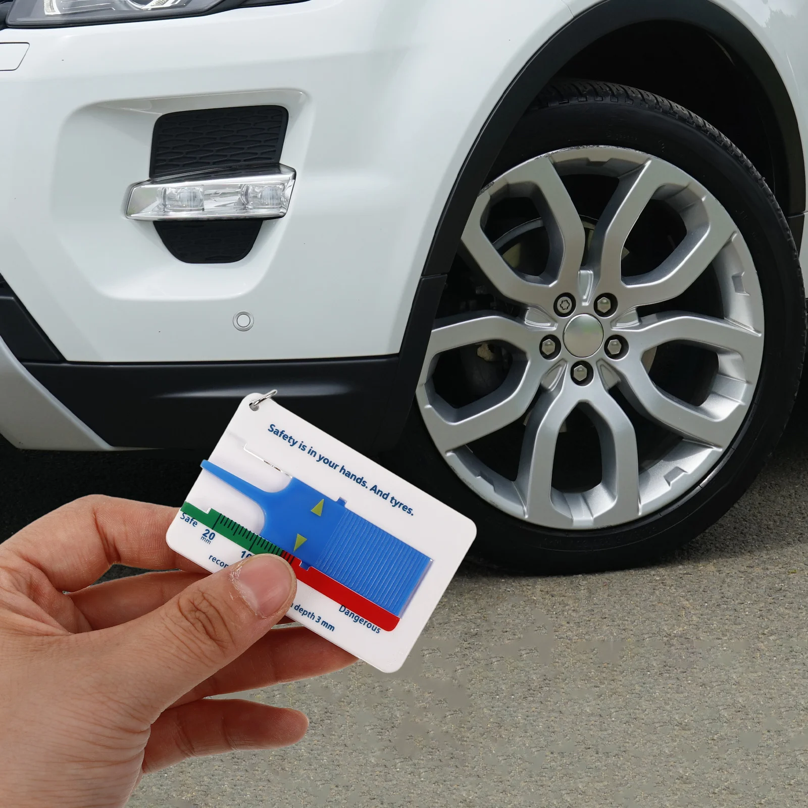 

2Pcs Tire Tread Depth Gauge Tool Accurate Measurements Easy to Use for Monitoring Tire Wear and Replacement Depth Gauge