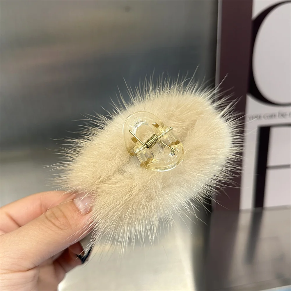 

New Hair Furry Claw Accessories For Women Clip Mink Hairpin Temperament Hair Decorate Lady Hair Clip Fashion Hair Accessories