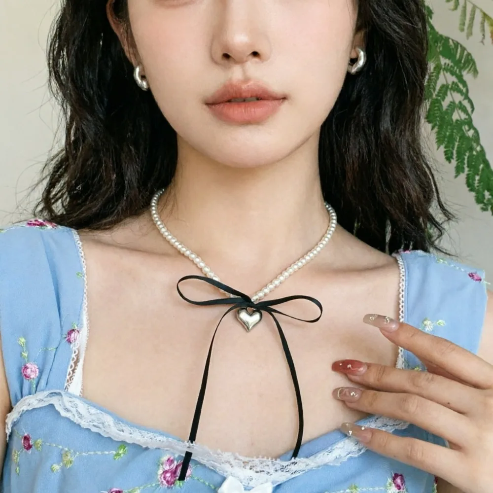 2026 New Korean Romantic Imitation Pearl Beaded Choker Heart-Shaped Pendant Necklace Fashion Jewelry Accessories Gifts