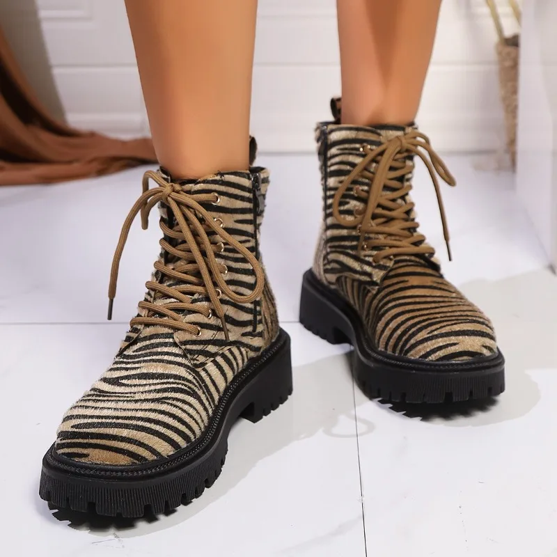 Marca senhoras sapatos 2024 inverno nova moda e versátil botas femininas zebra impressão casual rendas botas de caminhada ao ar livre para mulher