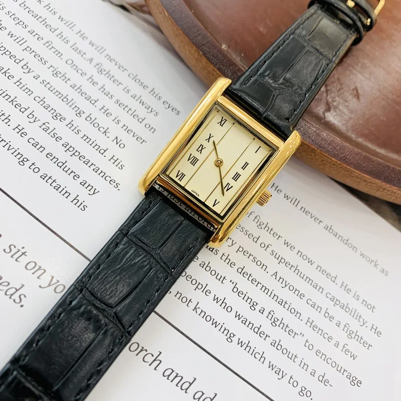 Brand Watch Unisex Style Business Retro Roman Scale Leather Strap Waterproof Women Fashion Quartz Hour Clock Watches Gift