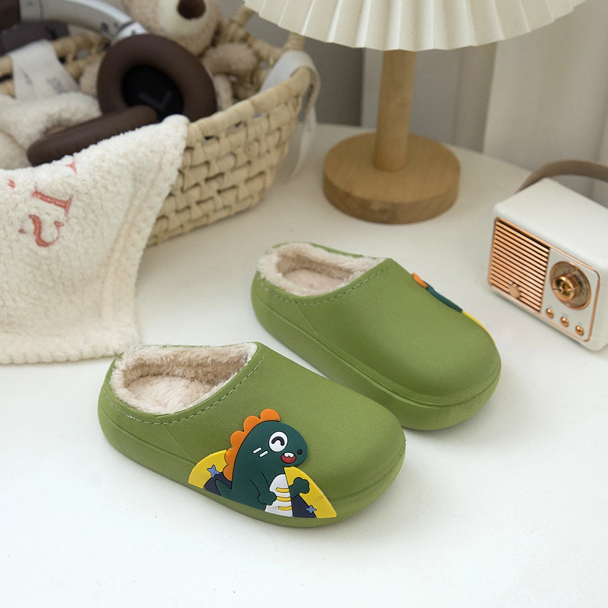

Dinosaur Autumn and Winter New Product Cartoon Cute and Foolish Children Wear Baotou Cotton Slippers at Home and Outside