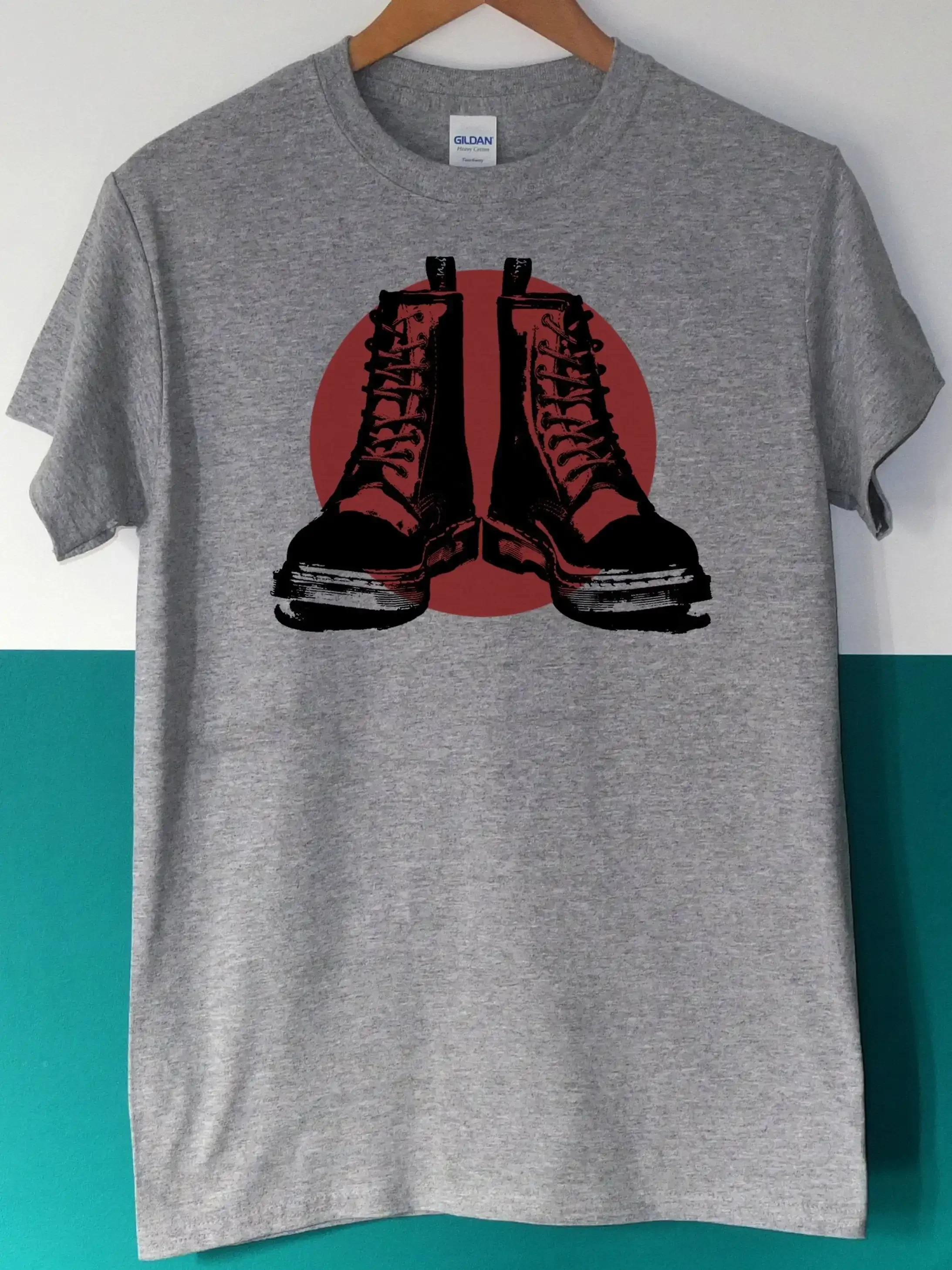 Punk'S Combat Boots Grunge Skinhead Trojan Ska Oi Madness Specials Men'S Hand Screen Printed T Shirt