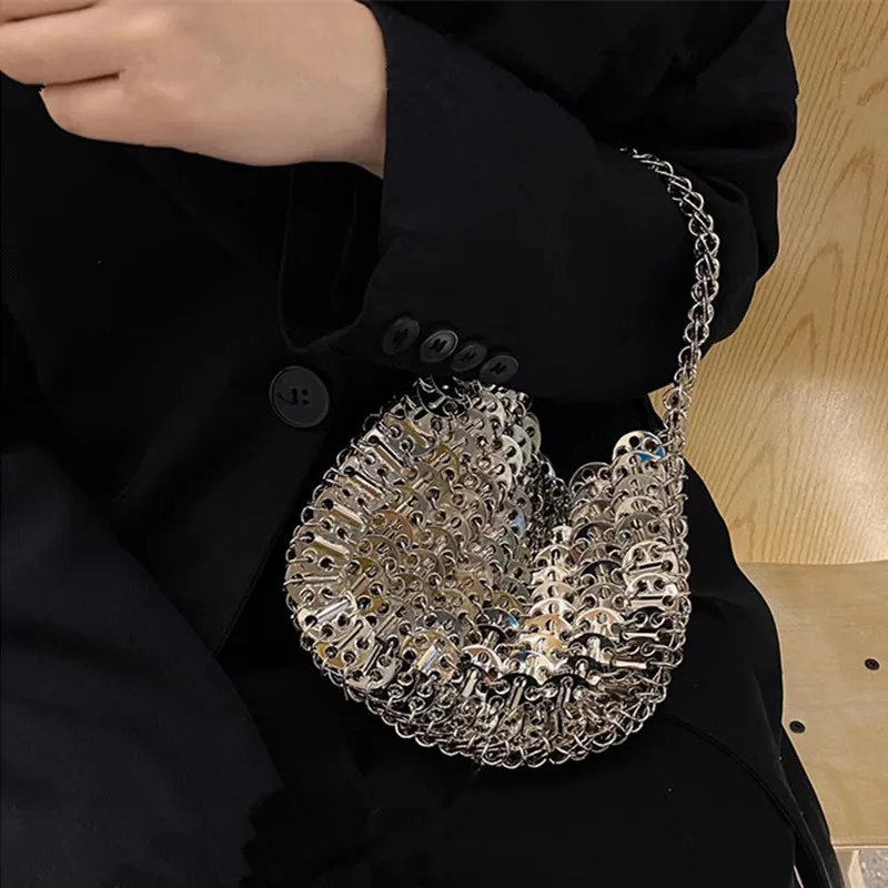 Women\'s Bag 2022 Trend luxury Designer Handbag Metal Chain Tote Bag Hollow Evening Bag Clutch Female Travel Holiday Shoulder Bag