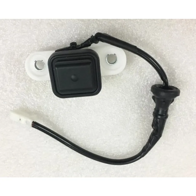 

Luggage Compartment Tailgate Cover Remote Key Sensor Switch Button for Toyota Crown 2005 2006 2007 2008 2009 2010 2011 2012-2019