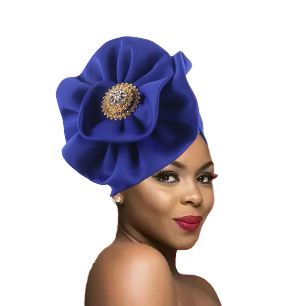 

Элегантная головная шапка-тюрбан с крупным цветком для женщин, украшенная стразами, в африканском стиле, авто-геле, головной убор, нигерийский свадебный головной убор, боннет, хиджаб, шапка