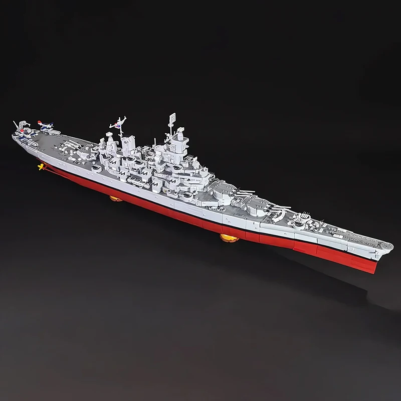 BuildMoc Military World War II USS Lowa BB-61 Battleships Building Blocks Warship Ship Boat Bricks Toys Children Birthday Gifts