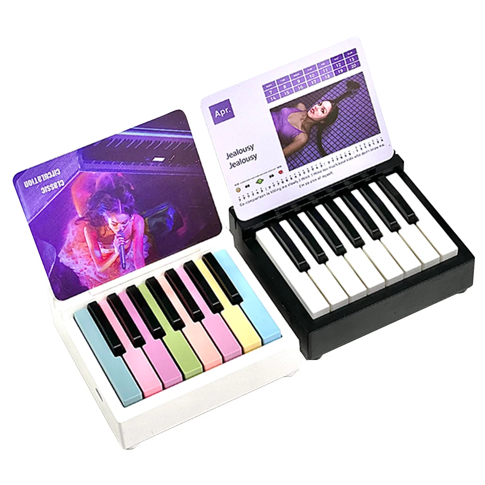 Singer Piano Calendar 2025 Piano Desk Calendar Desktop Peripheral Ornaments with 27 Music Calendar Cards 26 Songs Gifts for Fans