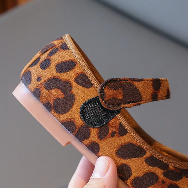 Zapatos planos con estampado de leopardo para niños, calzado con lazo de gancho poco profundo, suela suave de PU, Mary Janes