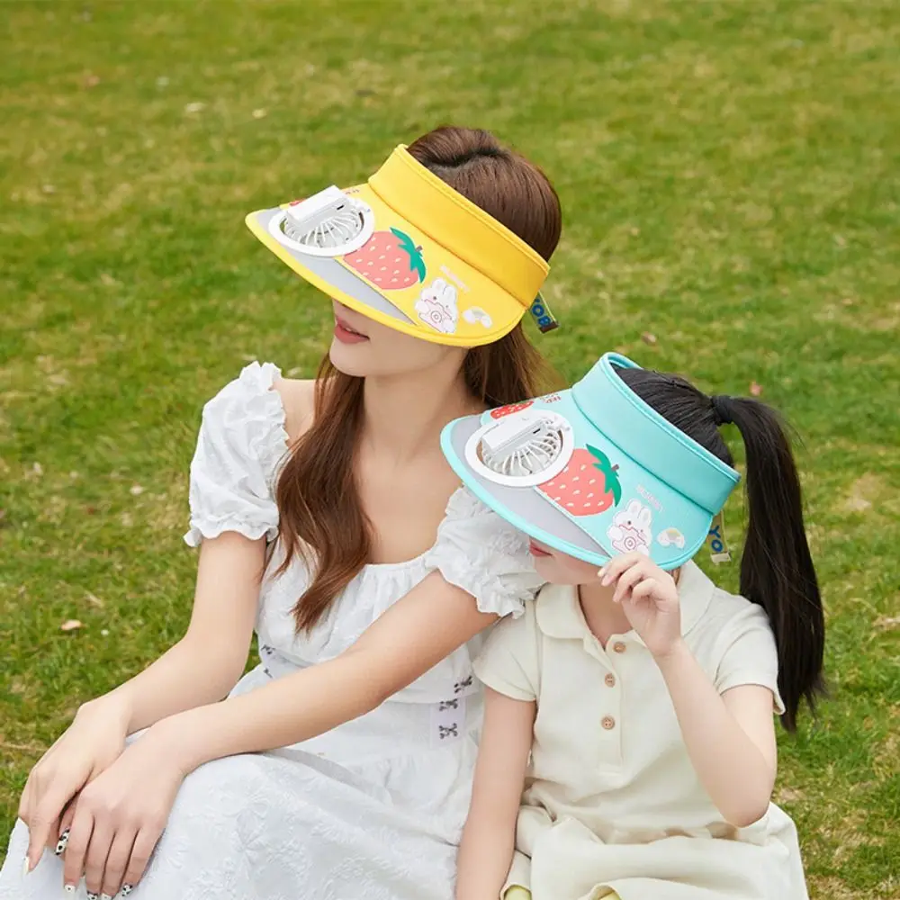 قبعة عصرية بمروحة شمسية بحافة واسعة وشحن USB بعامل حماية من الأشعة فوق البنفسجية 50 + قبعة شمس سريعة الجفاف للخارجية