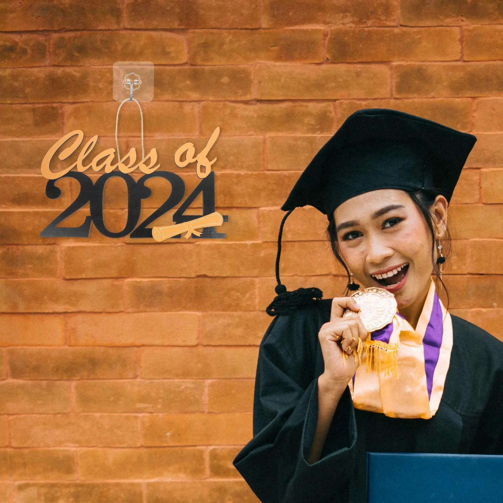 Class of 2024 Graduation Wooden Hanging Plaque Hollow Design Graduation Decoration Photo Booth Prop Party Supplies