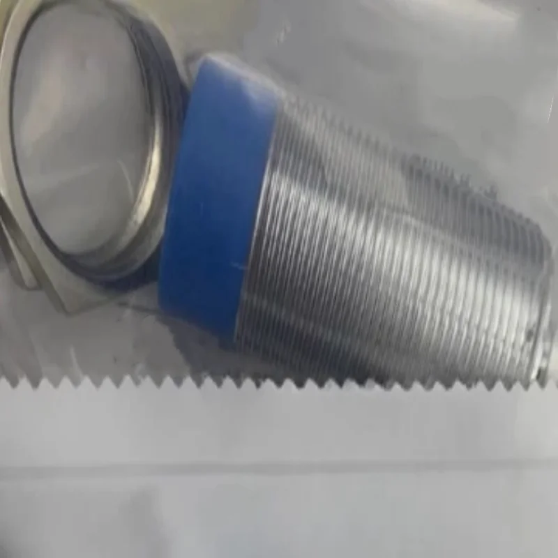 

Совершенно новый оригинальный бесконтактный переключатель LR30XCN40DNOY-E2 LR30XCN40DNCY-E2 LR30XCN40DPOY-E2 LR30XCN40DPCY-E2 LR18XCN08LUM-E2