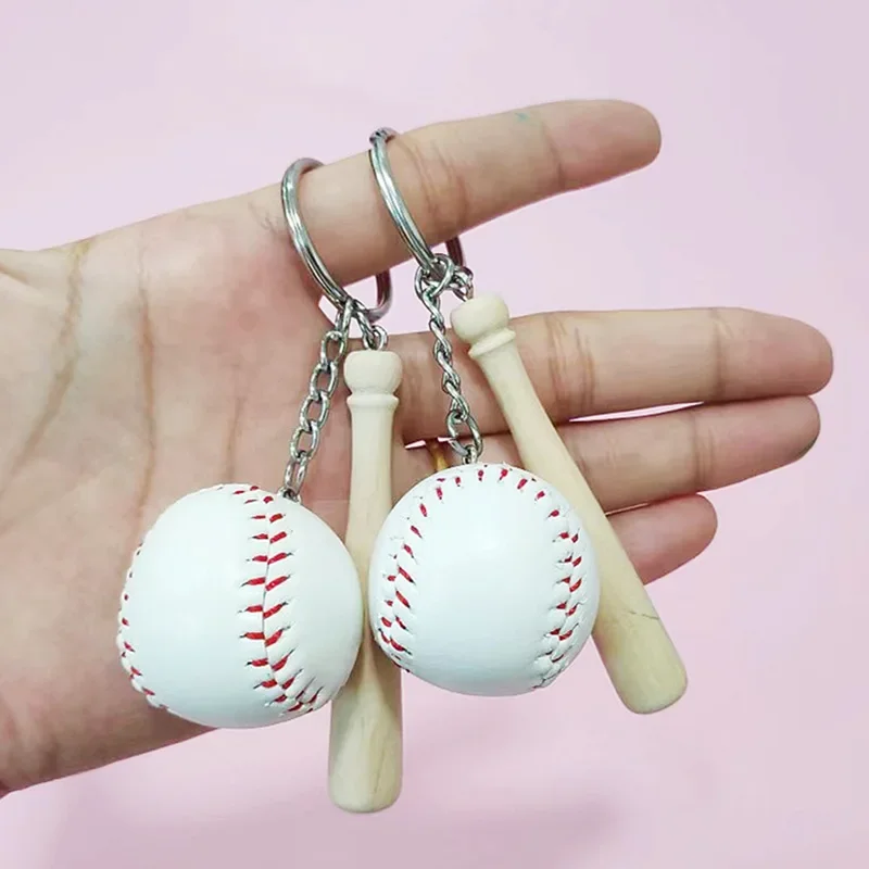

Creative Baseball Keychains Wooden Baseball Bat Cute Baseball Keychain Handbag Pendant Student's Funny Keychains