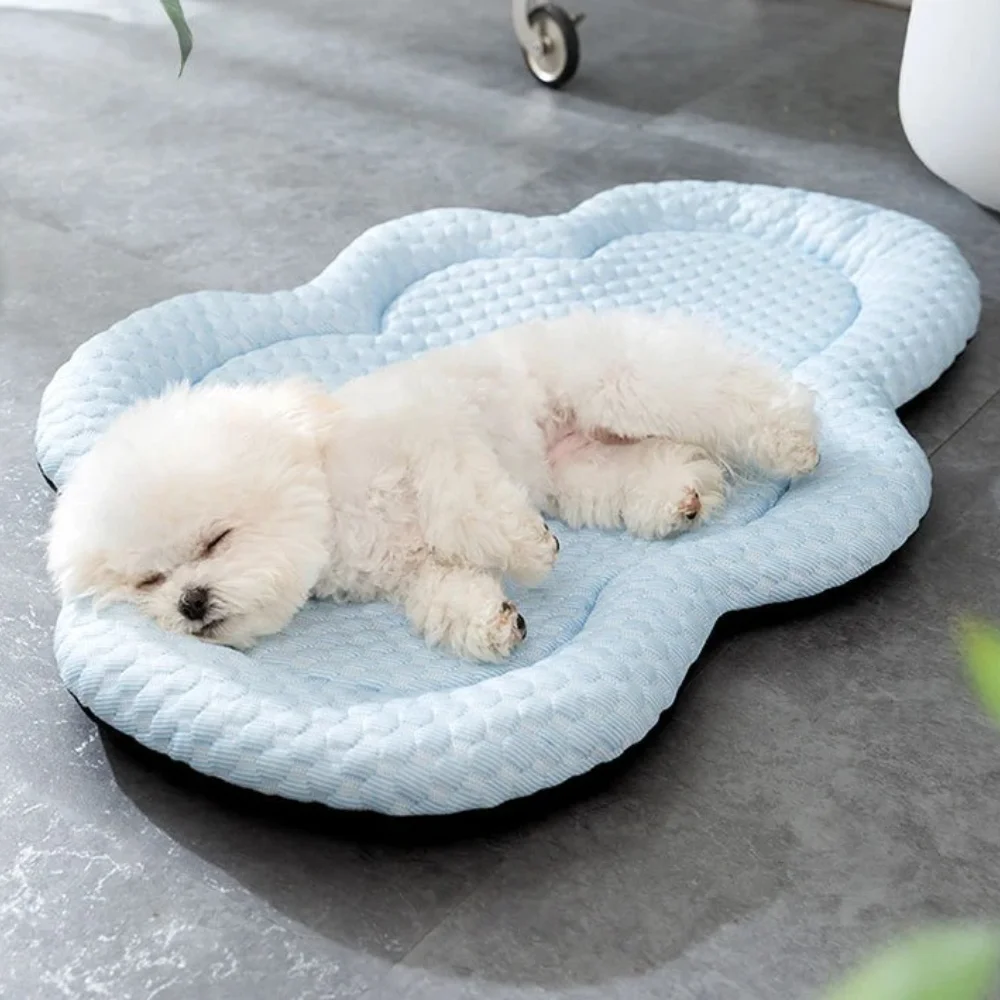 Summer Cooling Pet Dog Mat for Small Medium Dogs Cloud Shape Puppy Mat Washable Breathable Dog Sleeping Mat Dog Accessories