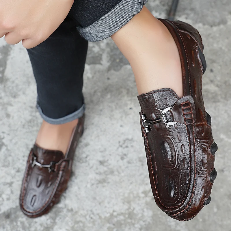 

Mens High Quality Loafers Leather Moccasin Crocodile Style Footwear Fashion Slip On Flats Driving Casual Glossy Shoes Classical