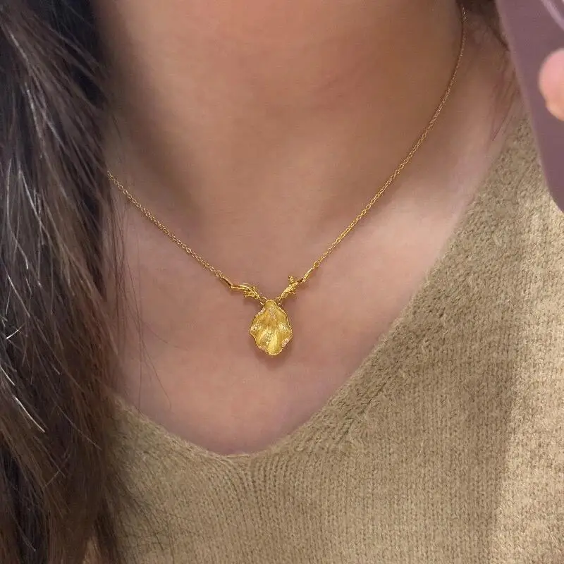 Dainty Christmas Reindeer Antler Brushed Shell Pendant Necklace Cubic Zirconia Accent Golden Chic Jewelry For Women Daily Wear